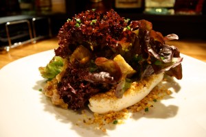 Ensalada de pollo Pijama Restaurant